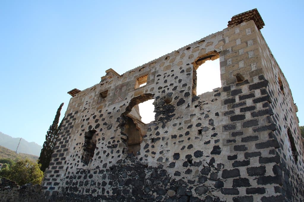 La Casa Fuerte fue construida en 1556 y ocupa una superficie de 7.200 metros cuadrados.
