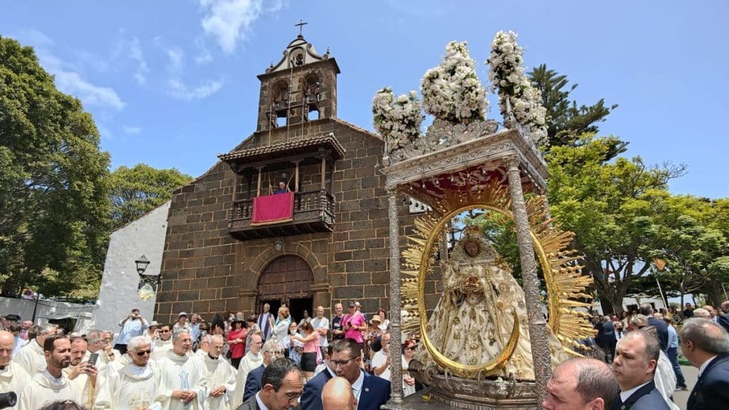 Virgen de las Nieves