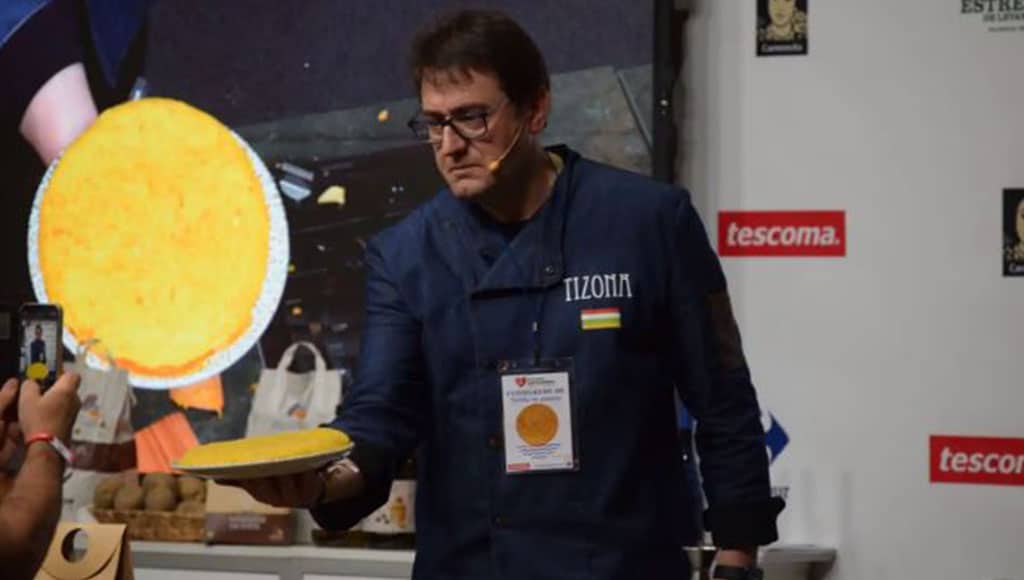 La odisea de Carlos, el chef que pasó de la ruina a hacer la mejor tortilla de España