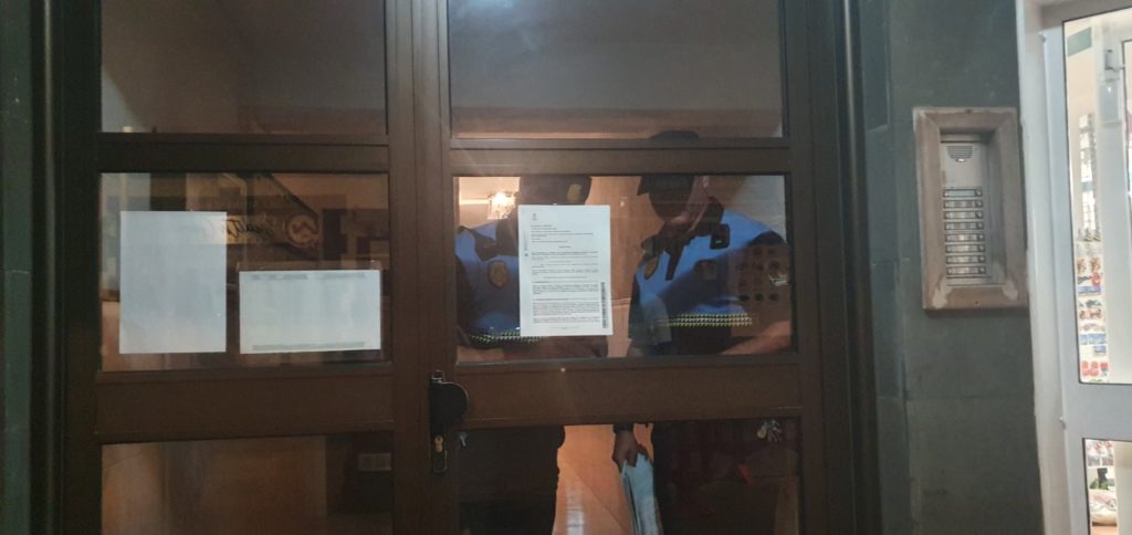 Desalojan un edificio en Candelaria por defecto de su estructura, al realizar obras en un pilar