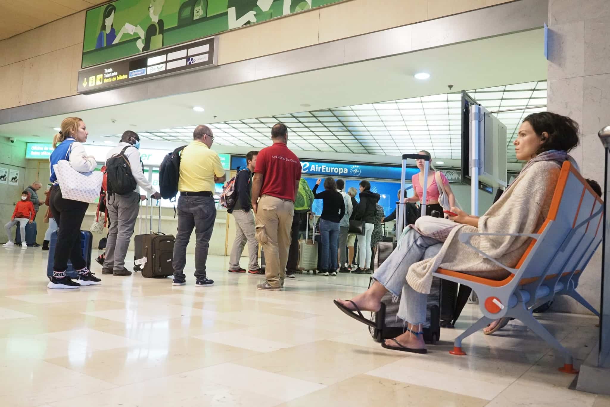 Binter comienza a operar en todos los aeropuertos excepto en el de La Palma