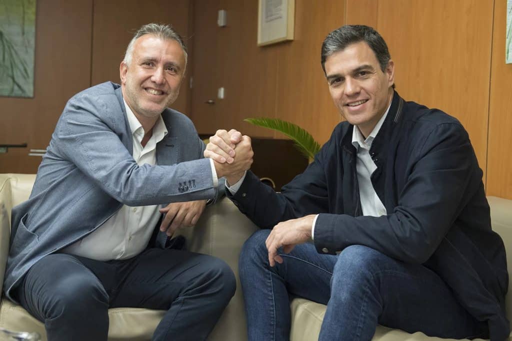 La comunicación entre Torres y Sánchez es fluida.