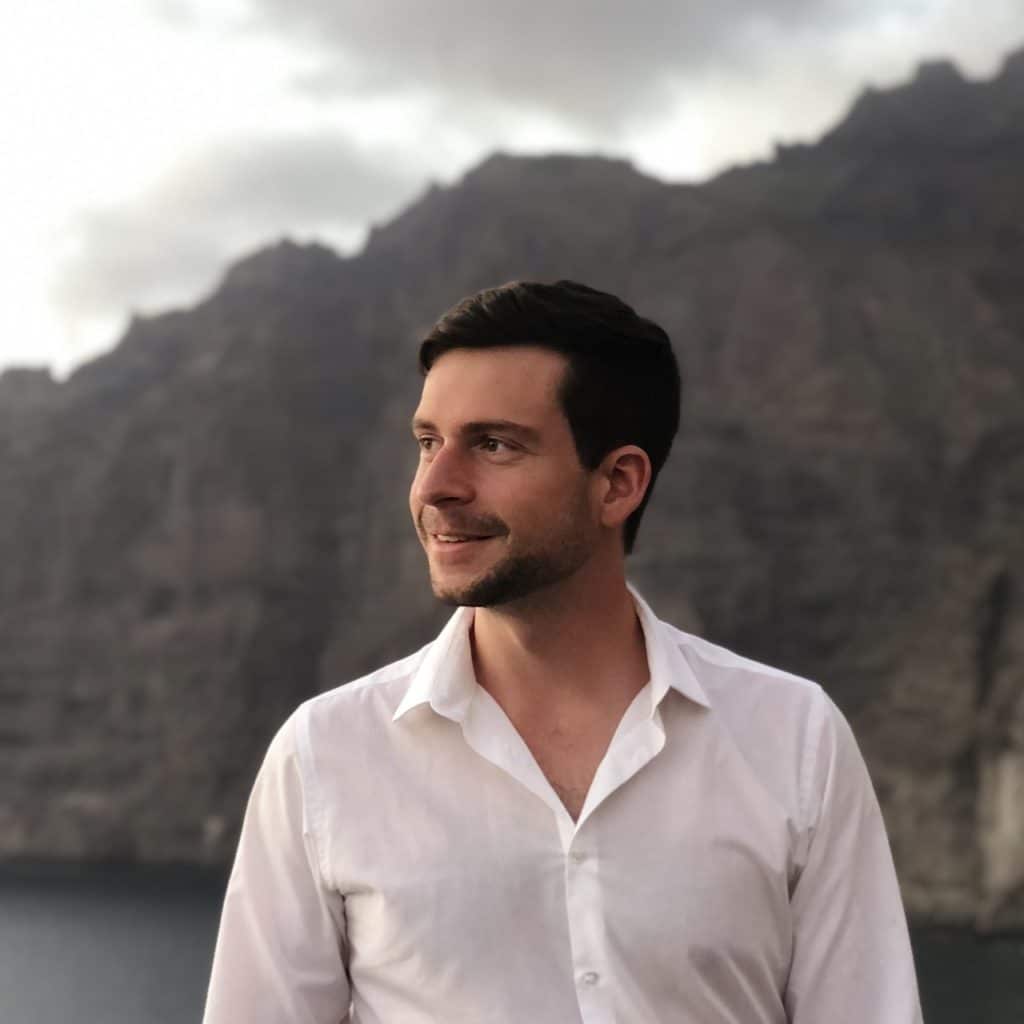 Adrián Delgado Rodríguez con 24 años ya es el director de instituto más joven de España