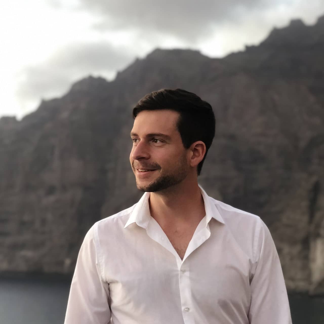 Adrián Delgado Rodríguez con 24 años ya es el director de instituto más joven de España