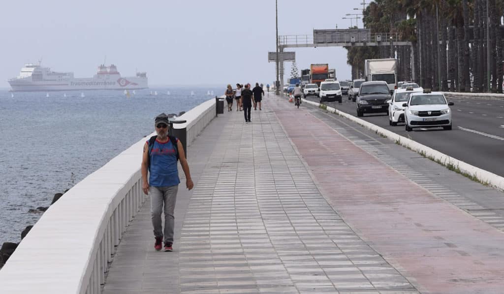 Madrugada accidentada en Canarias: dos graves en apenas minutos
