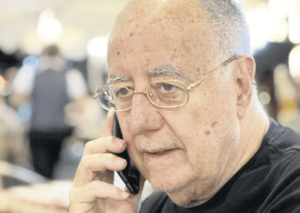 El periodista y escritor tinerfeño Andrés Chaves. DA