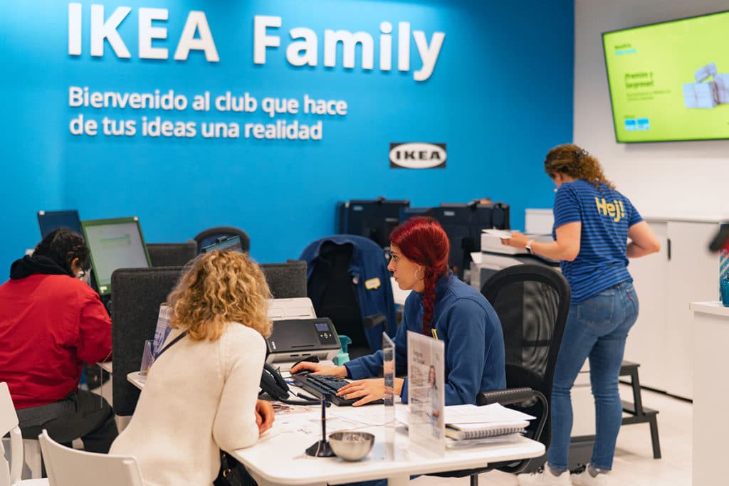 IKEA Baleares y Canarias reparte casi 140.000€ entre sus clientes