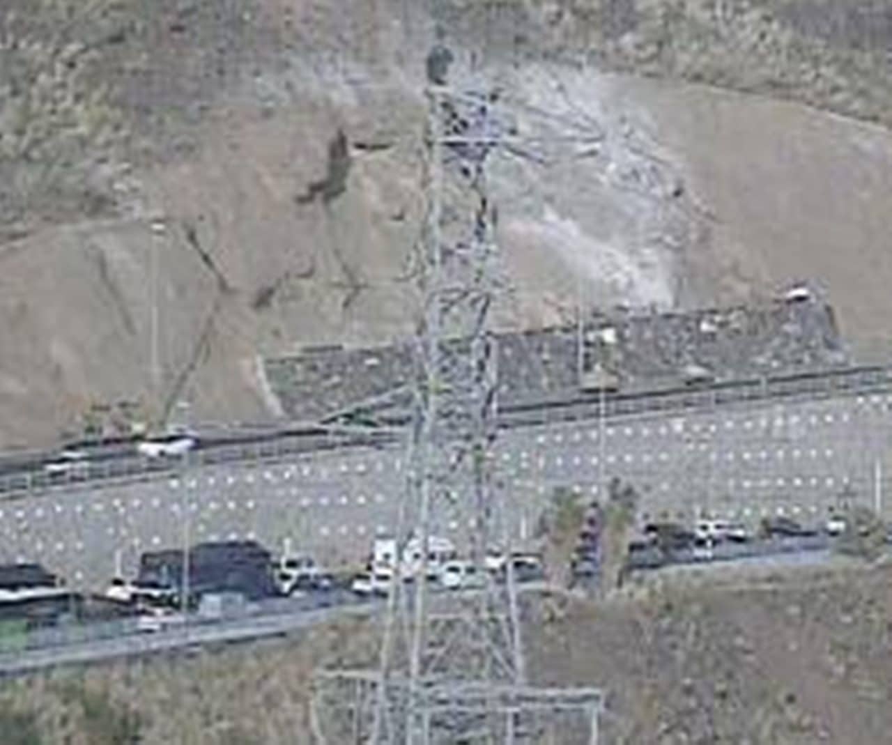 Un accidente múltiple en la TF-1 colapsa la vía a altura de Las Caletillas