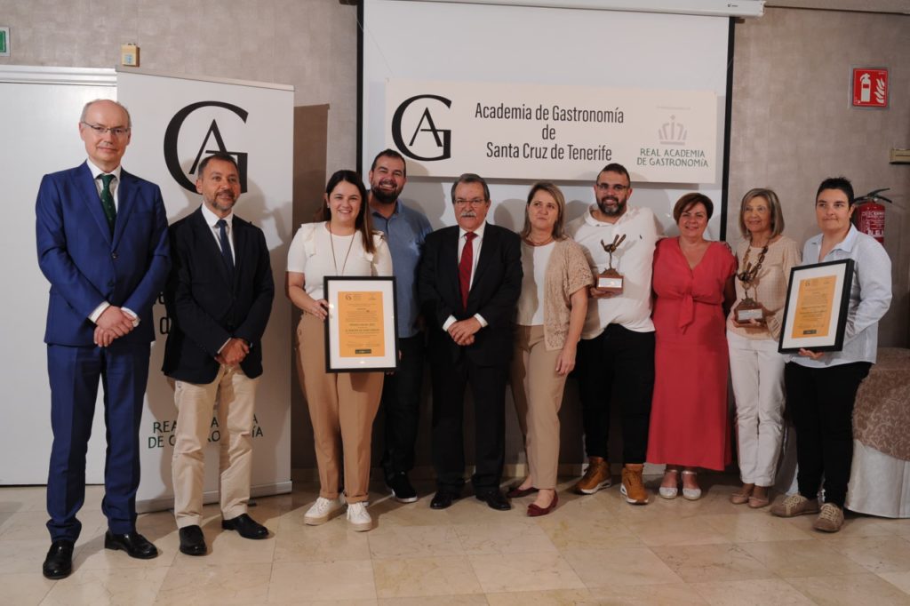 La Academia de Gastronomía de Tenerife premia al restaurante El Rincón de Juan Carlos