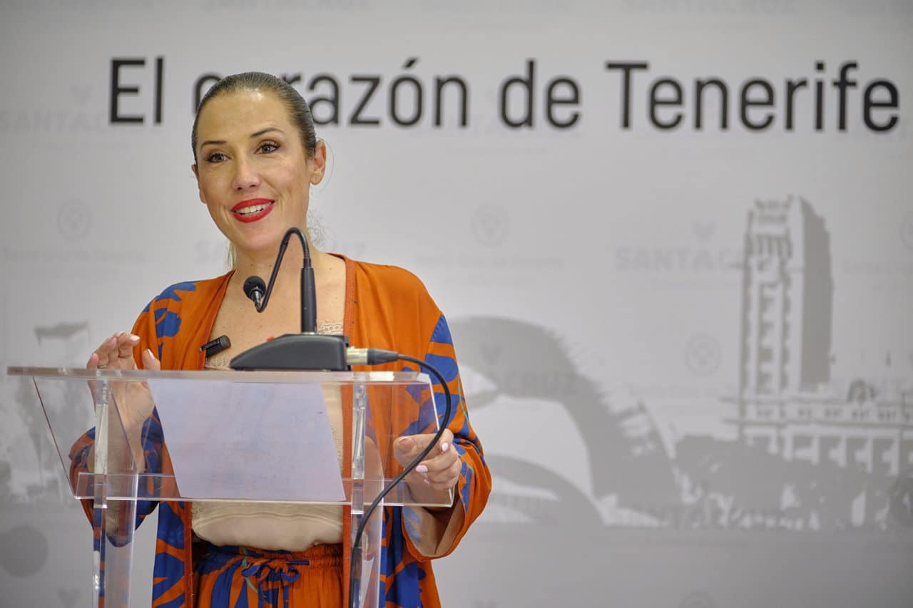 Patricia Hernández, ayer, en rueda de prensa.