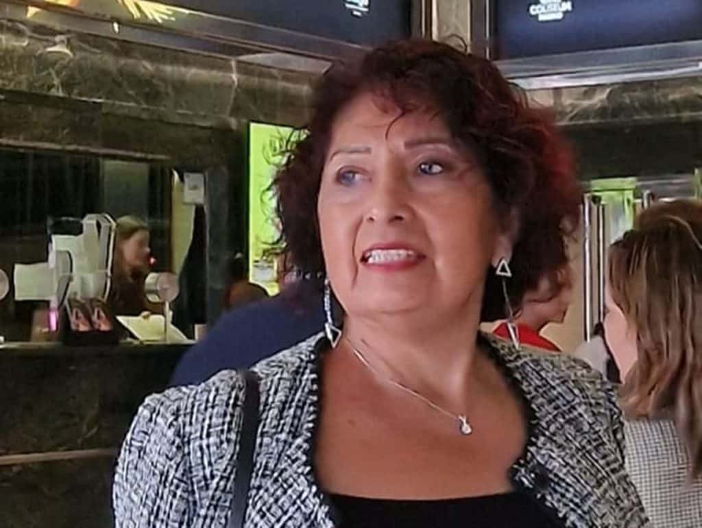 Evelyn Calderón, enfermera jubilada del HUC. Cedida