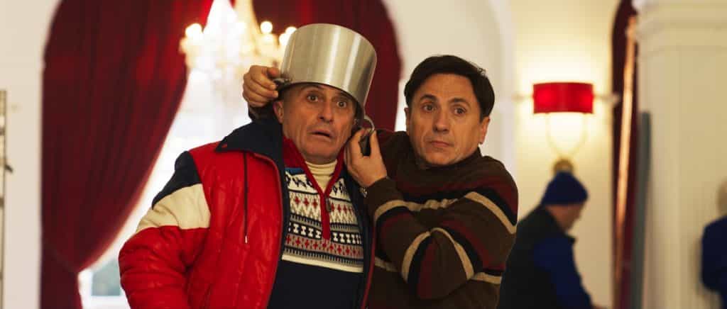 Pepe Viyuela y José Mota encabezan el reparto de la comedia familiar ‘El hotel de los líos’.