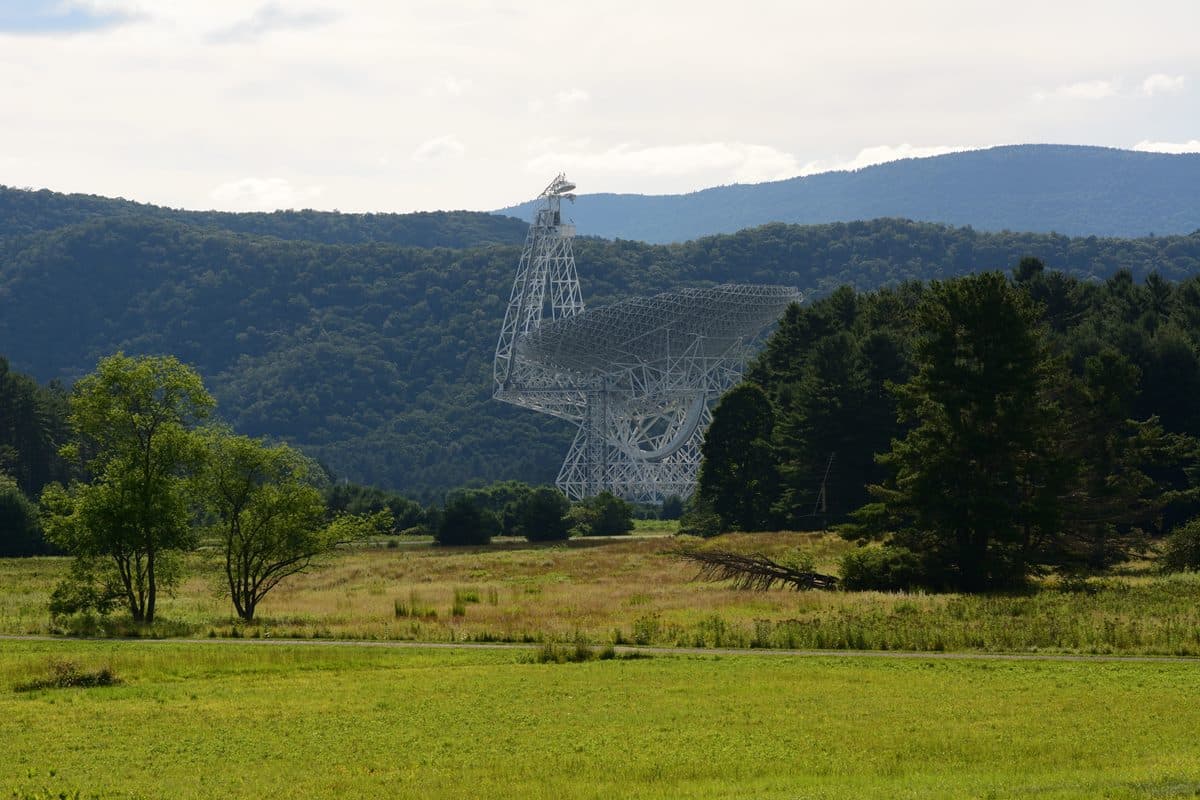 Una IA encuentra ocho posibles señales extraterrestres