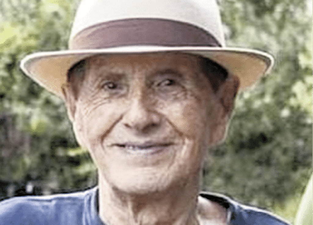 Delfín Yeste