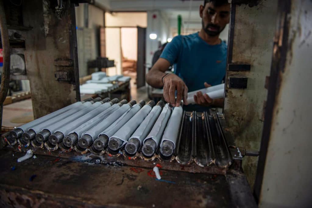 Una fuga de gas al norte de India mata a once personas, entre ellas dos niños