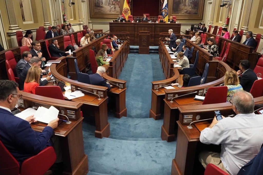 Los partidos no podrán gastar más de 2,7 millones en los comicios autonómicos