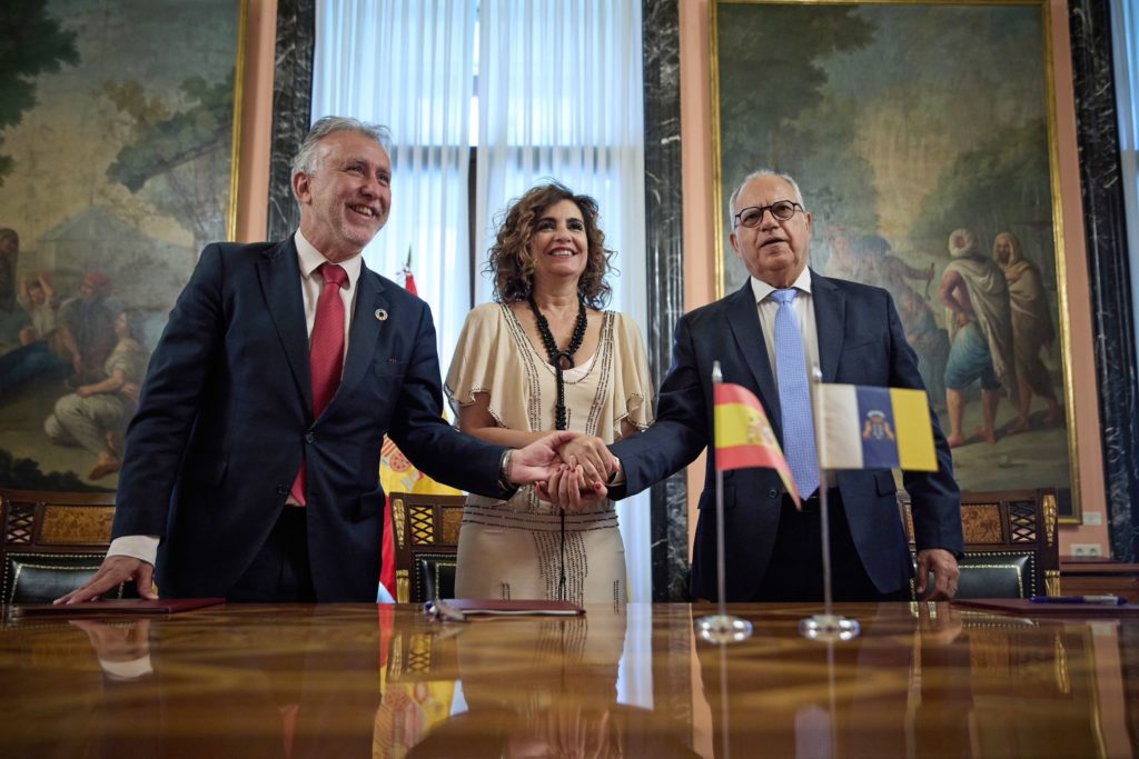 El Gobierno de Canarias y el Cabildo de La Gomera firman con el Gobierno de España la “Estrategia Gomera36”
