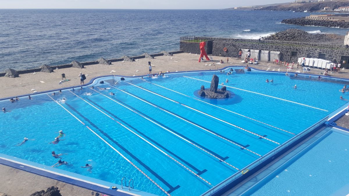 Nuevo trámite para reabrir la piscina municipal de Candelaria tres años después