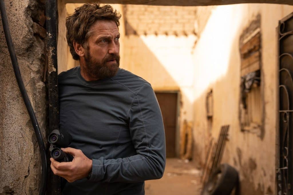 Gerard Butler estrena en cines la película de acción ‘Operación Kandahar’ mientras sigue rodando en Tenerife.