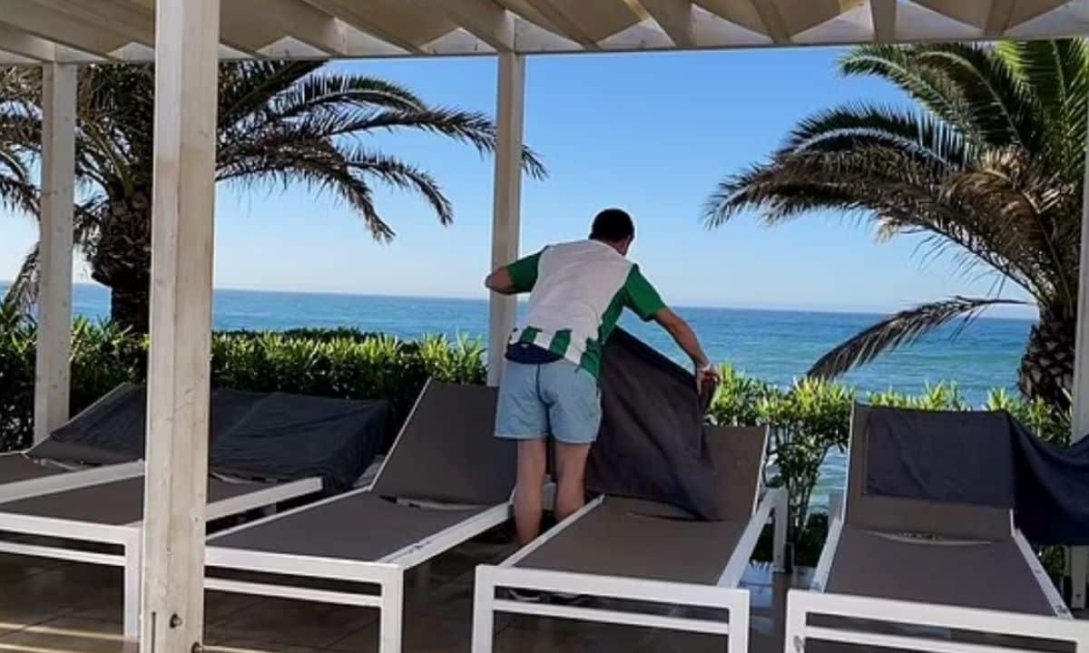 Así es como se "blinda" un hotel de España de la 'guerra de las hamacas'