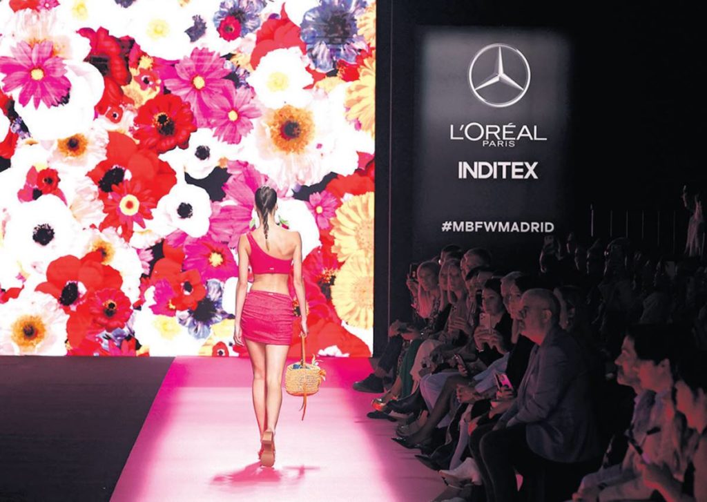 La canaria Aurelia Gil participa en la Mercedes Benz Fashion Week