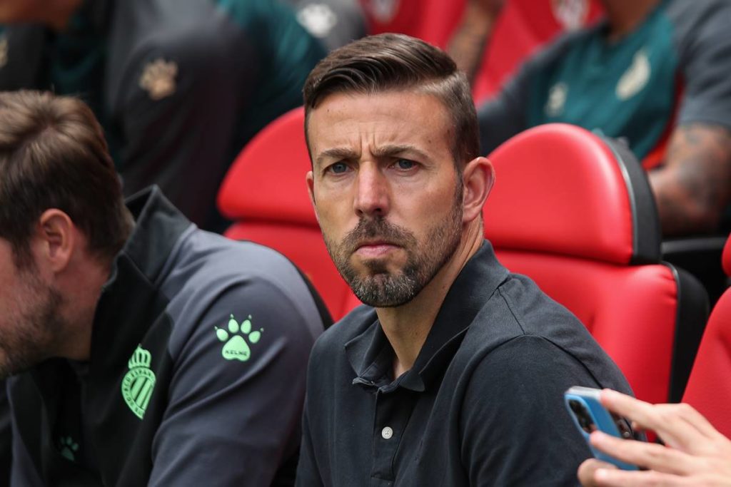 Luis García, entrenador del Espanyol, próximo rival del CD Tenerife: "Tenemos que adaptarnos al clima"