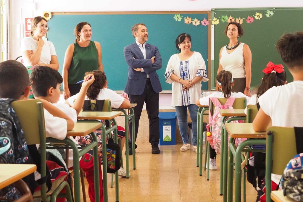 Desde la alegría por el reencuentro a cierta pena por el definitivo adiós a las vacaciones. Sergio Méndez