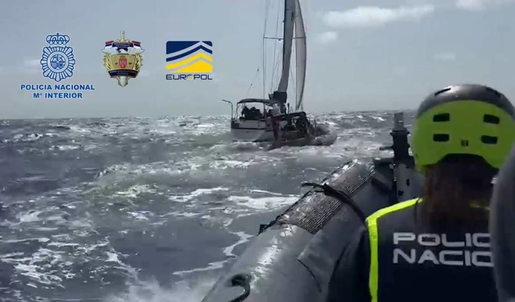 Nuevo velero detectado cerca de Canarias cargado de cocaína
