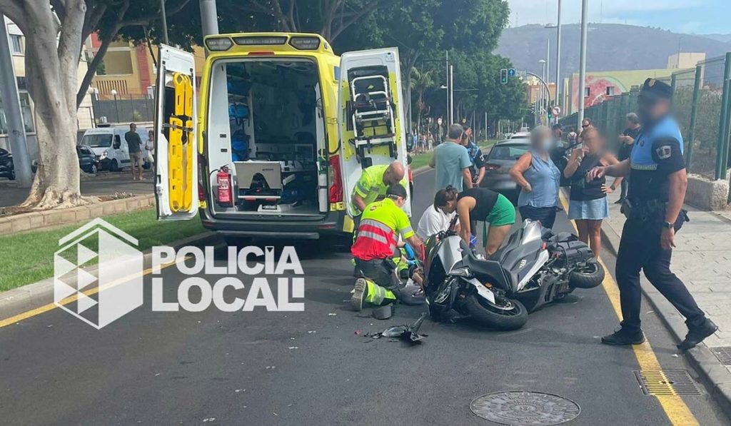 Cerrada al tráfico la avenida Príncipes de España, en Santa Cruz de Tenerife