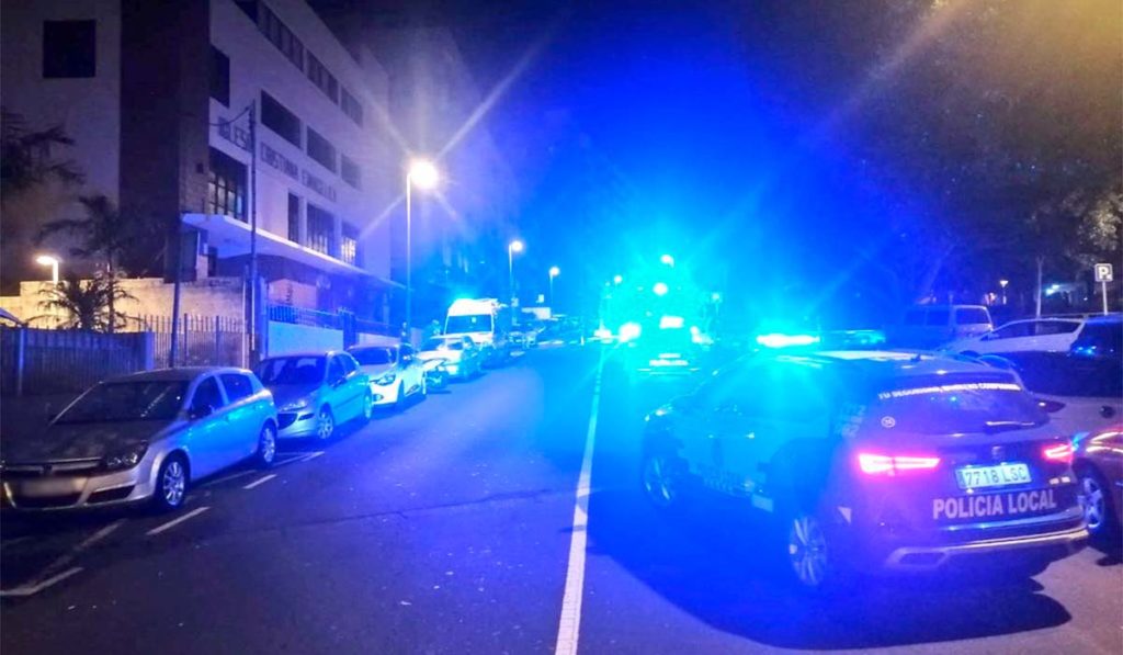 Incendio en un edificio de Santa Cruz de Tenerife: hay dos personas hospitalizadas
