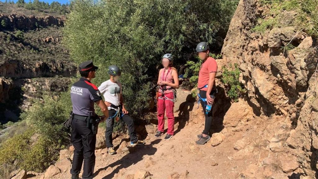 Deportes de Montaña en Tenerife: pillan a una falsa guía sin titulación ni seguros en regla