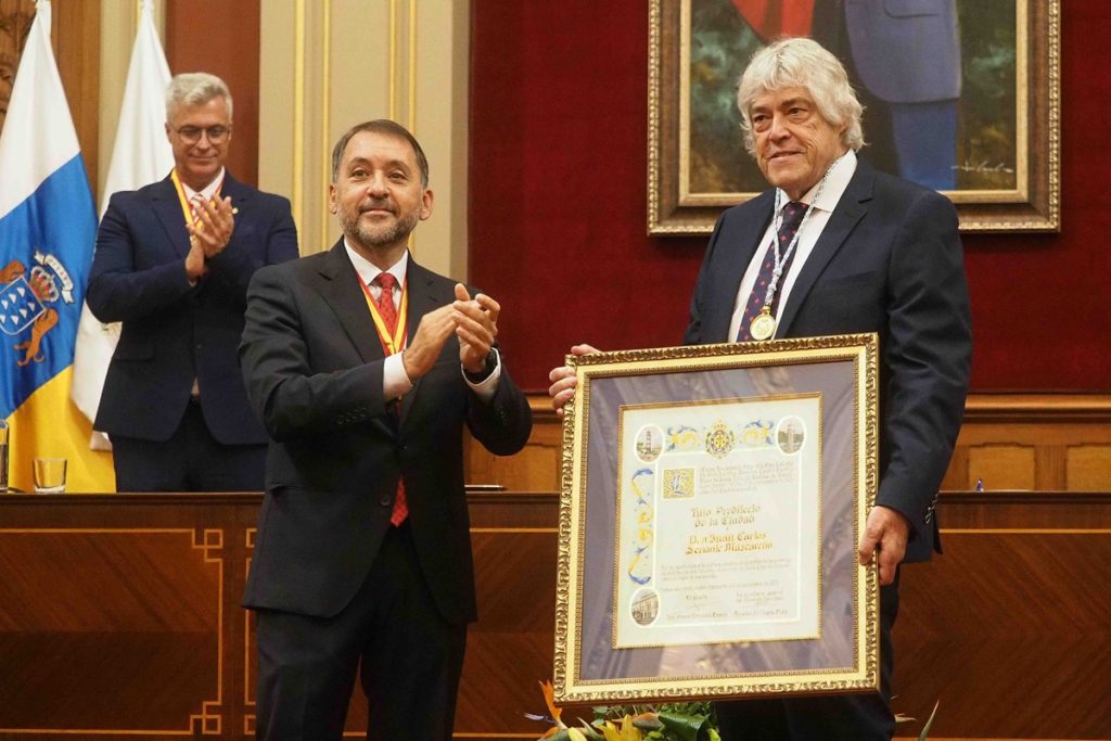 Caco Senante: "No sé si alguien quiere tanto a esta ciudad como yo"