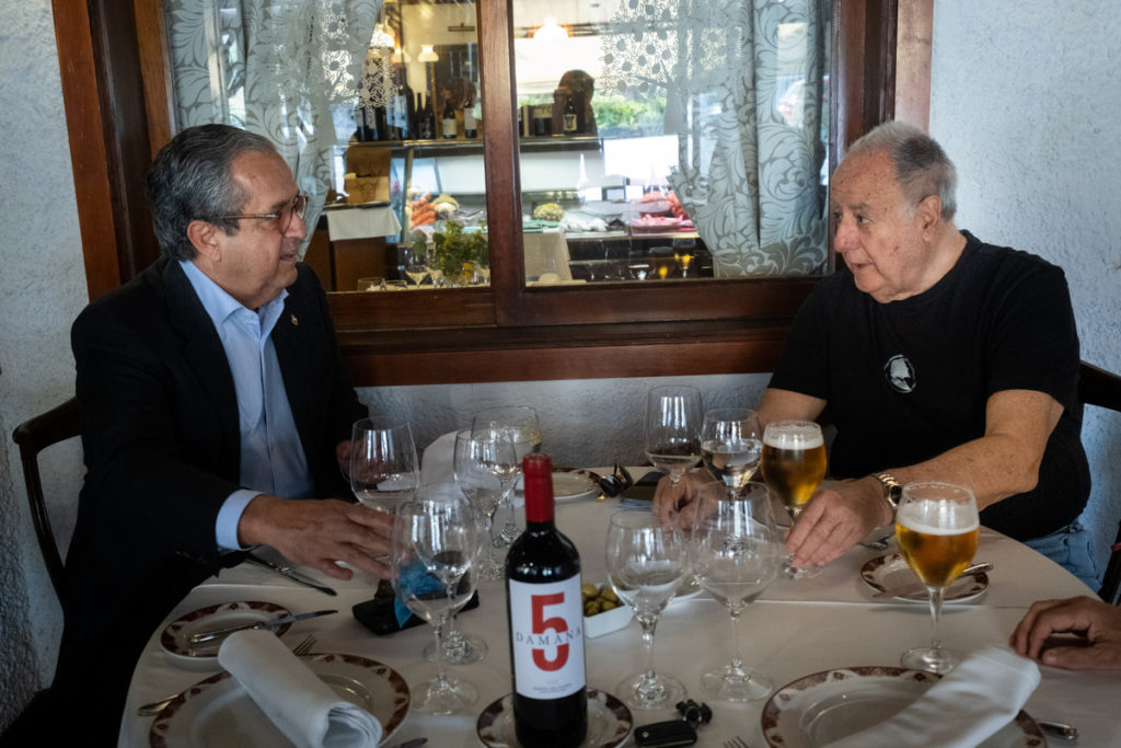 Antonio Alarcó: “Dedicarse a los demás merece mucho la pena”