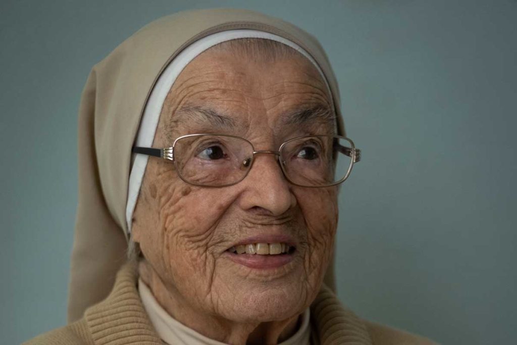 Madre Contreras