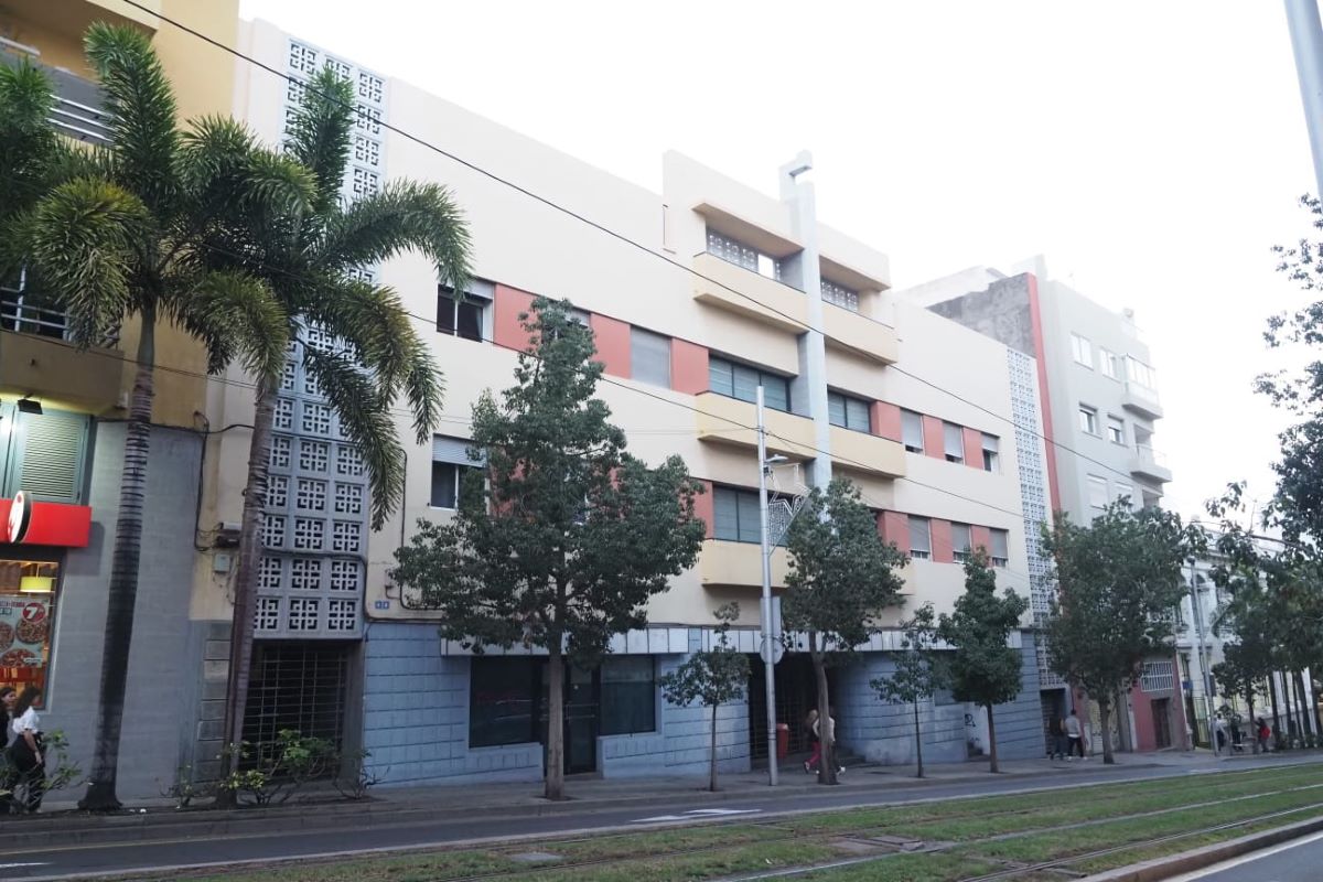 Vista del edificio en el que se ubica el antiguo teatro-cine Baudet. Sergio Méndez