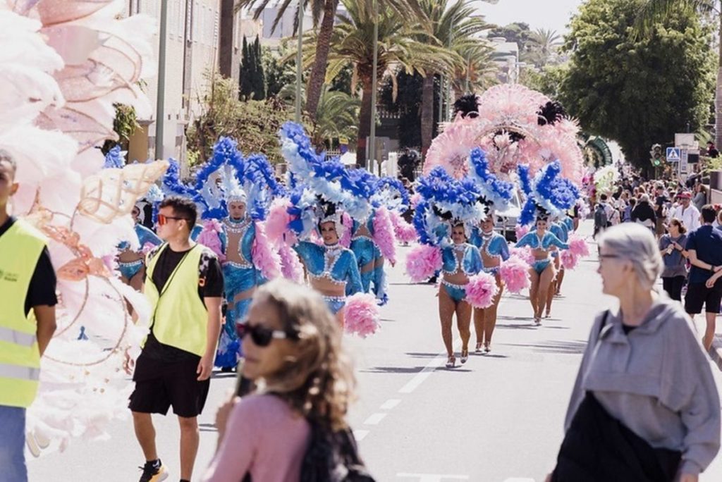Las Palmas de Gran Canaria suspende los actos del Carnaval previstos para este domingo por la DANA