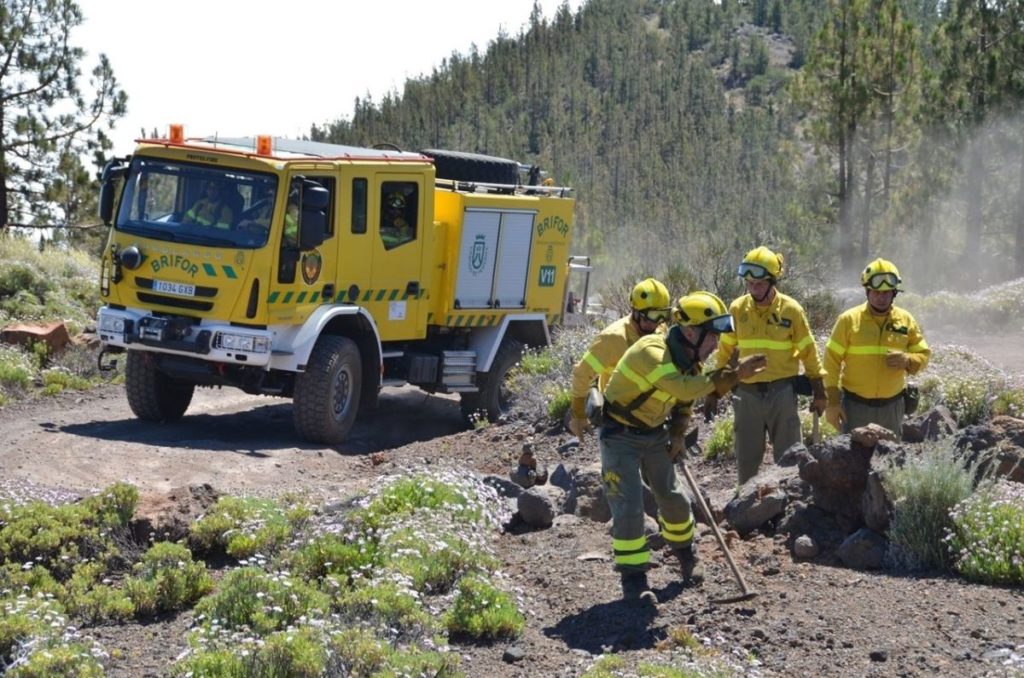 Anuncian el cierre temporal de las carreteras de acceso a zonas forestales de Tenerife