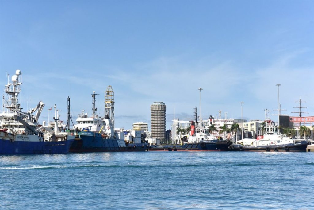 La Guardia Civil, atónita por lo descubierto por un perro en el doble fondo de un vehículo en en un control rutinario en Canarias