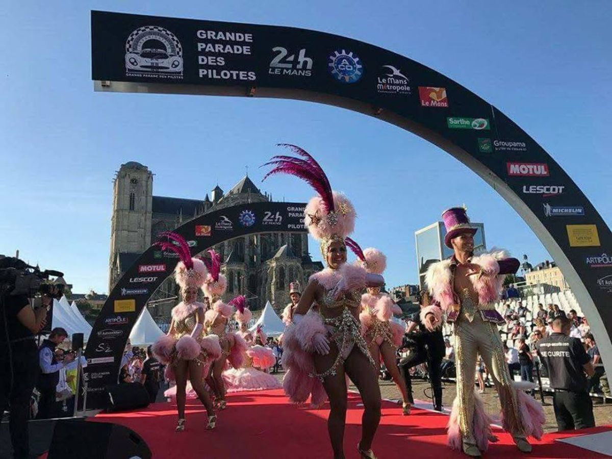 La comparsa más laureada del Carnaval de Santa Cruz de Tenerife actuará en la Fórmula 1