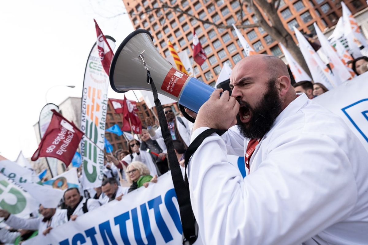Médicos de Canarias vuelven a la huelga este viernes