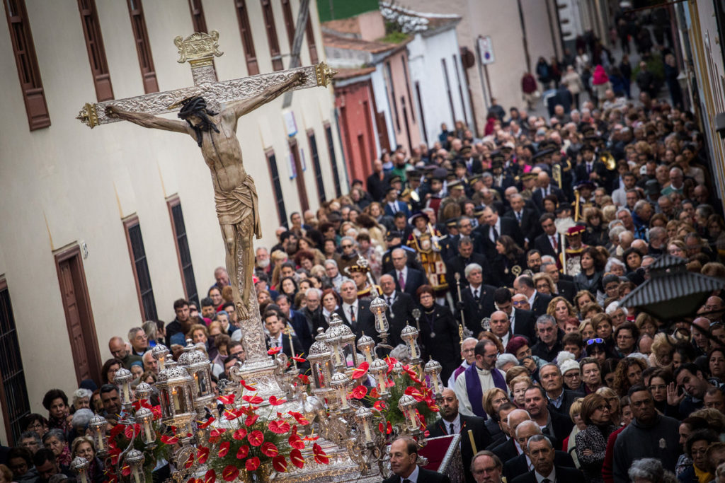 La Esclavitud del Cristo de La Laguna lleva al Tribunal de Derechos Humanos la obligación de incluir a mujeres