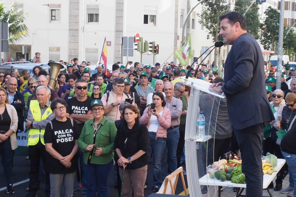 El sector primario clama frente a Subdelegación de Gobierno en Tenerife por la "sensibilidad" de Europa con Canarias
