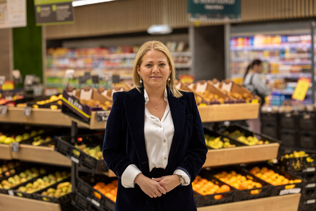 HiperDino “da vida” a las familias vulnerables canarias a través de la donación de 450 toneladas de alimentos durante 2025