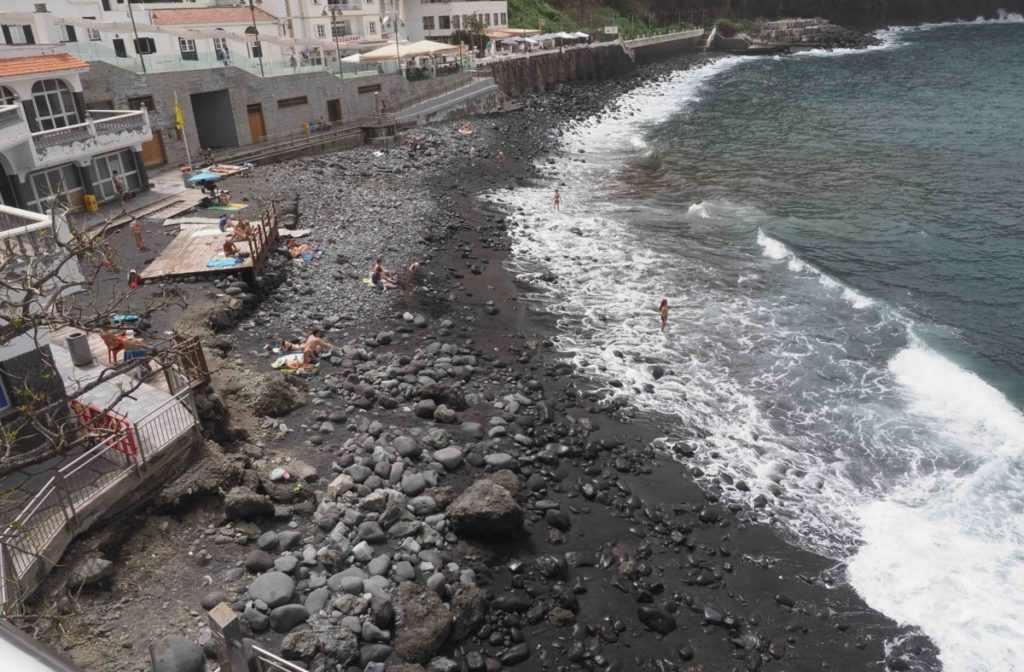El alcalde de Icod de los Vinos denuncia el &ldquo;bloqueo pol&iacute;tico&rdquo; a la playa de San Marcos