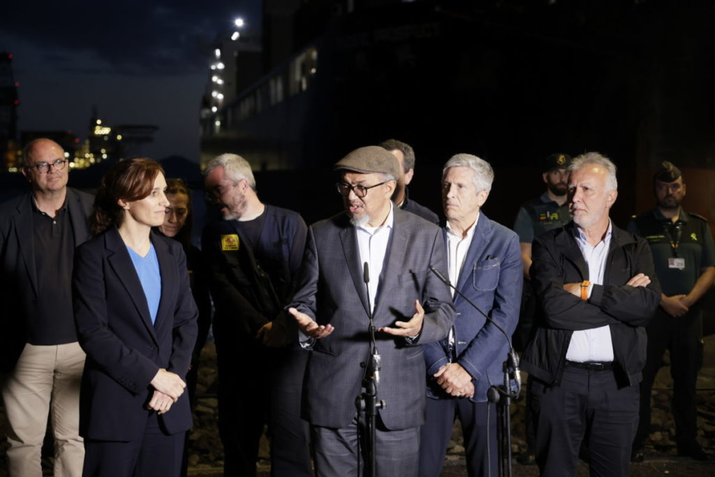 El director de la OMS y los ministros ya están en Tenerife: pendientes del crucero que llegará esta madrugada