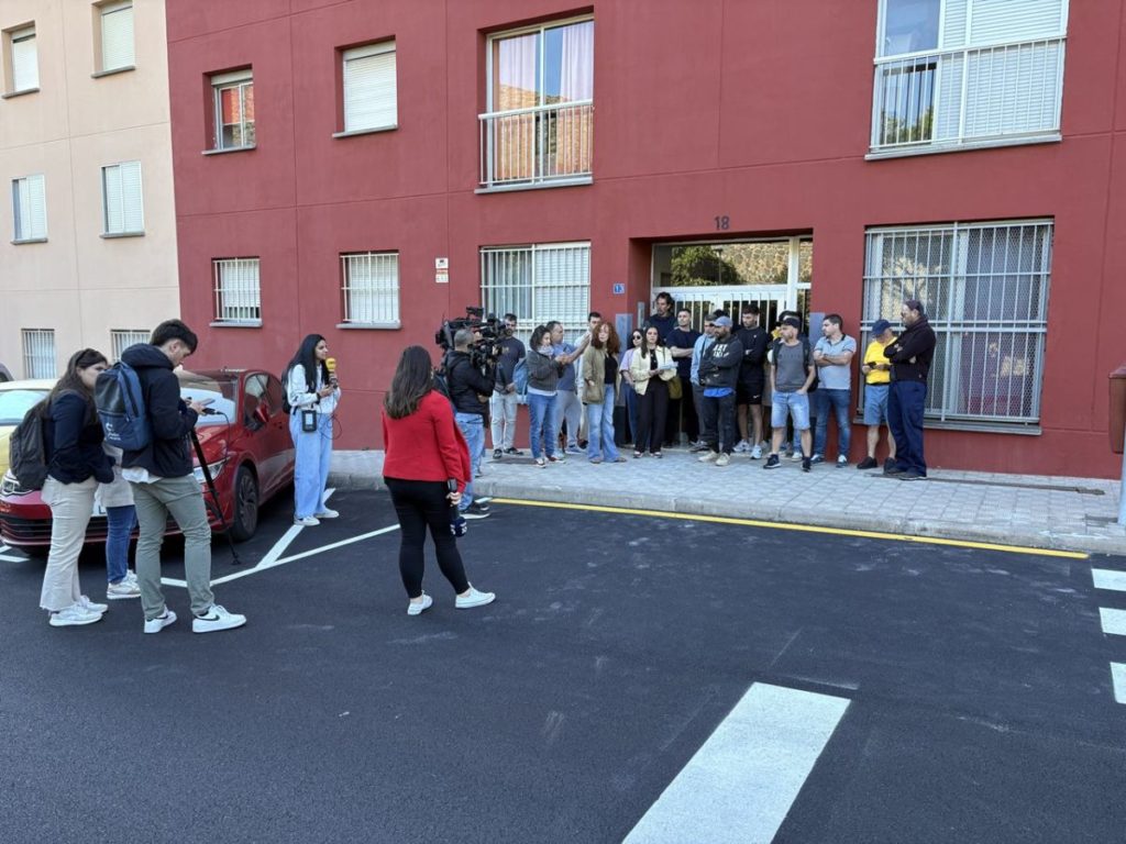 El desahucio en La Cuesta, en La Laguna, tuvo lugar ayer por la mañana