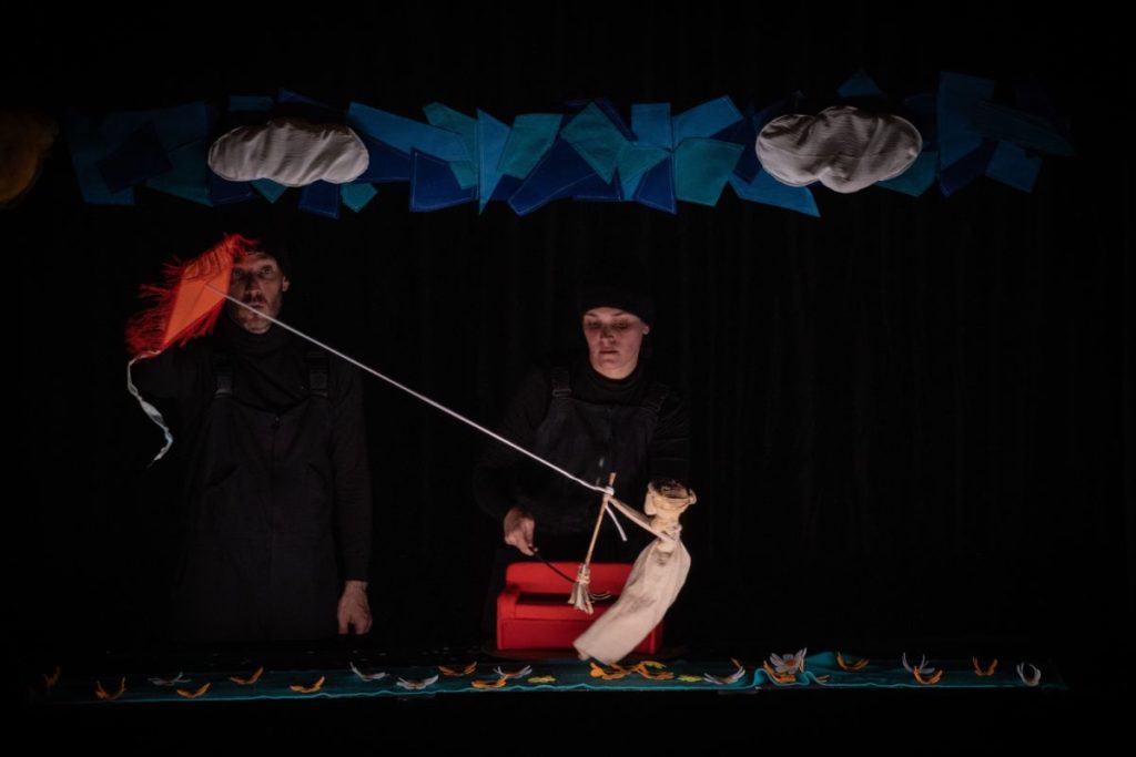 La compañía Coriolis llega al Teatro Victoria con ‘Trapos’