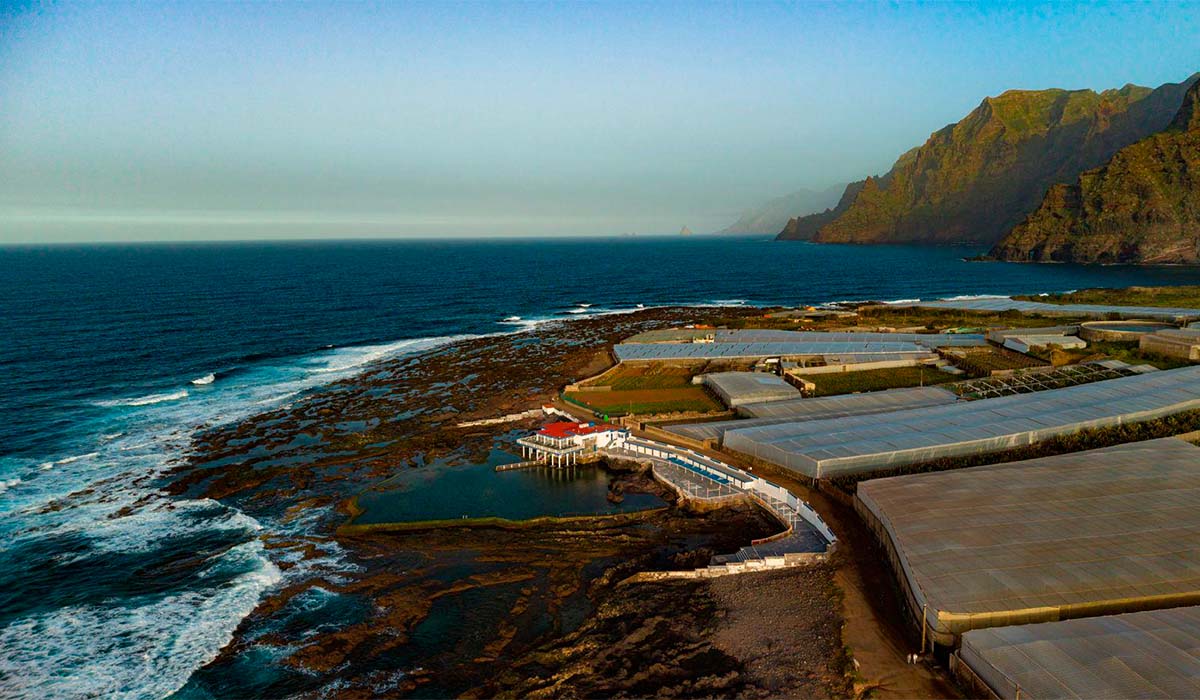 Cuenta atrás para la sociedad Charco de la Arena: un mes para demoler el edificio y piscina