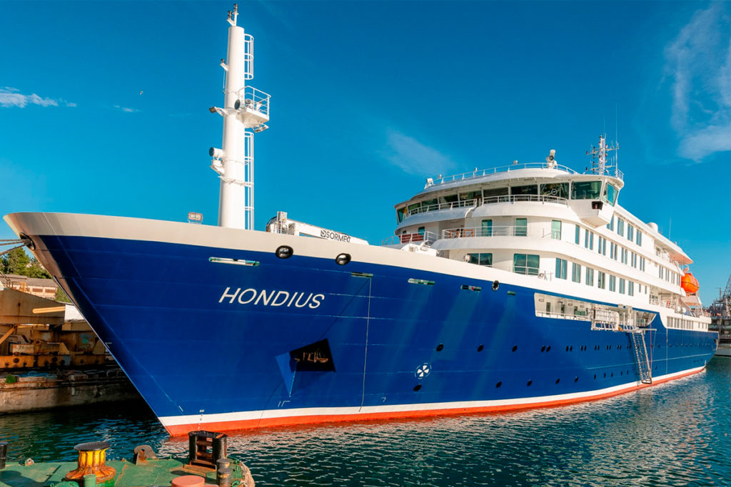 La empresa del crucero con hantavirus solicita el desembarco del resto de pasajeros en Gran Canaria o Tenerife