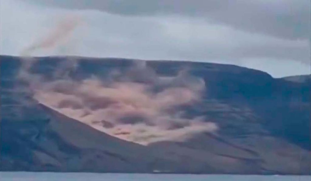 Un desprendimiento de 25 metros sacude el Risco de Famara, en Lanzarote